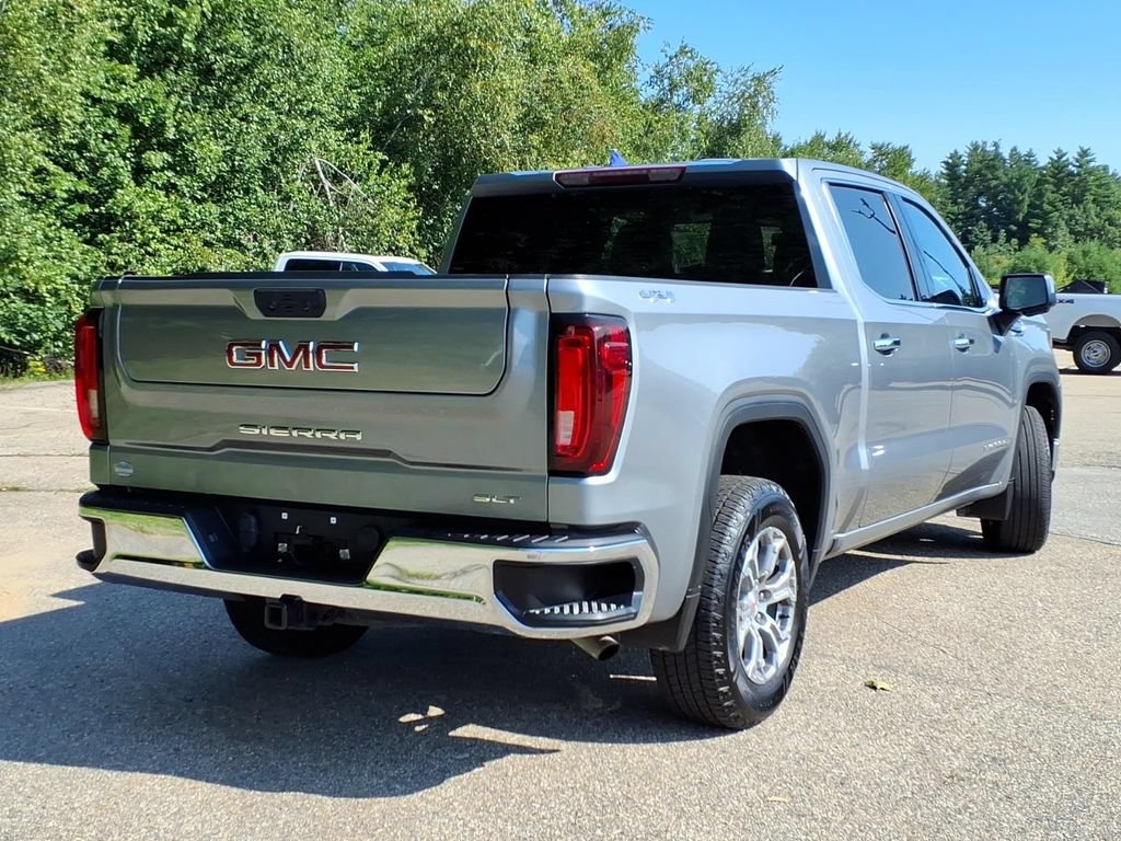 Used 2025 GMC Sierra 1500 SLT AWD/4WD image 4