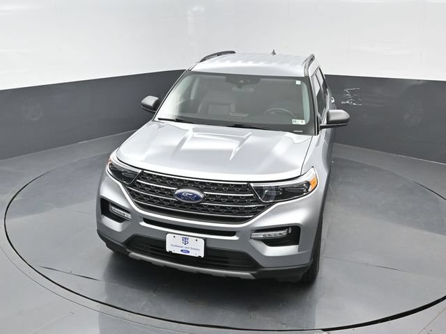 Certified 2024 Ford Explorer XLT w/ Equipment Group 202A AWD/4WD image 19