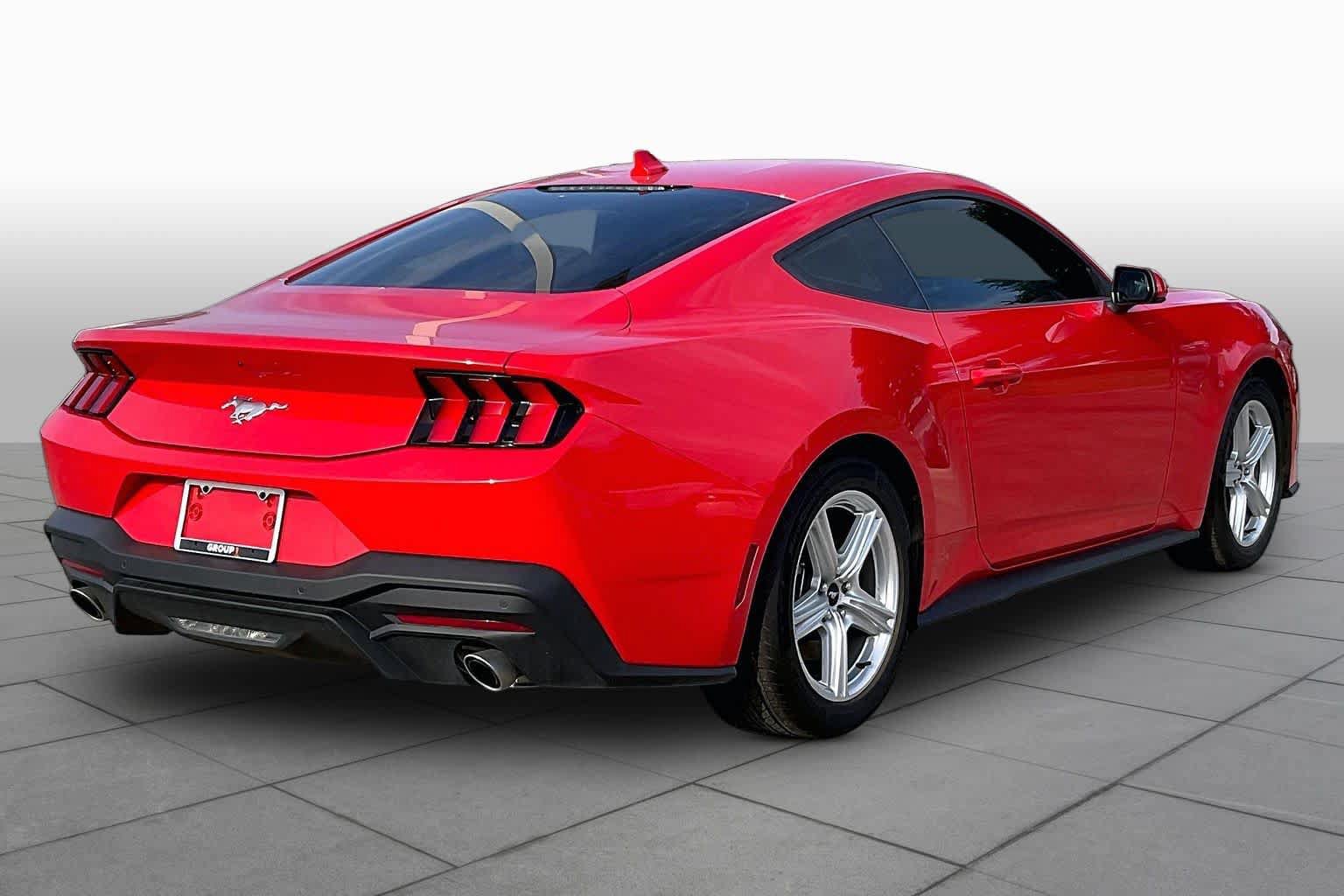 Certified 2026 Ford Mustang Coupe RWD image 11