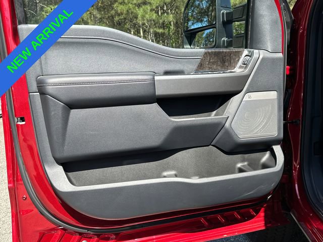 Certified 2025 Ford F250 Lariat w/ Lariat Ultimate Package AWD/4WD image 10