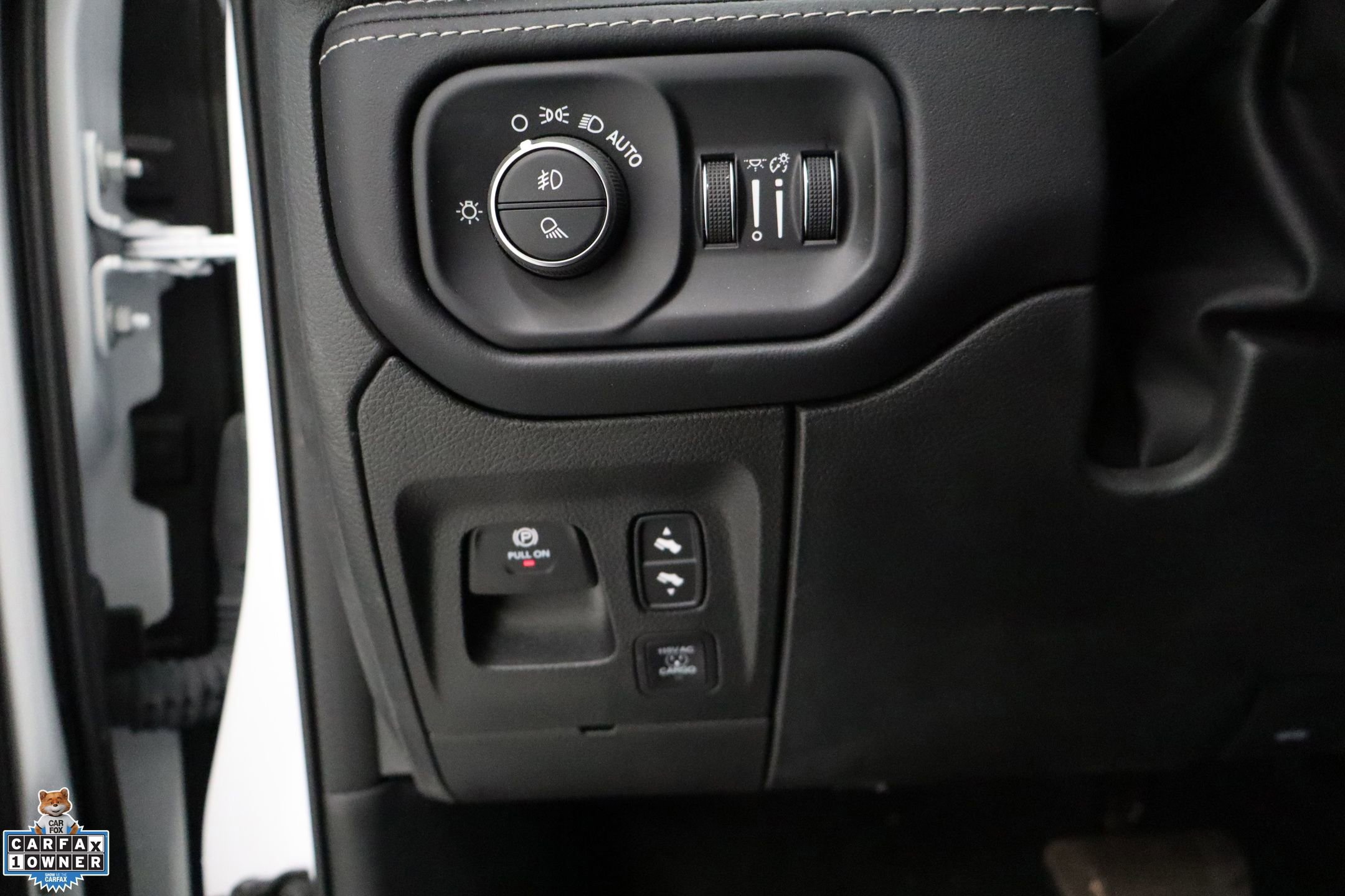 Used 2023 RAM 1500 Limited image 19