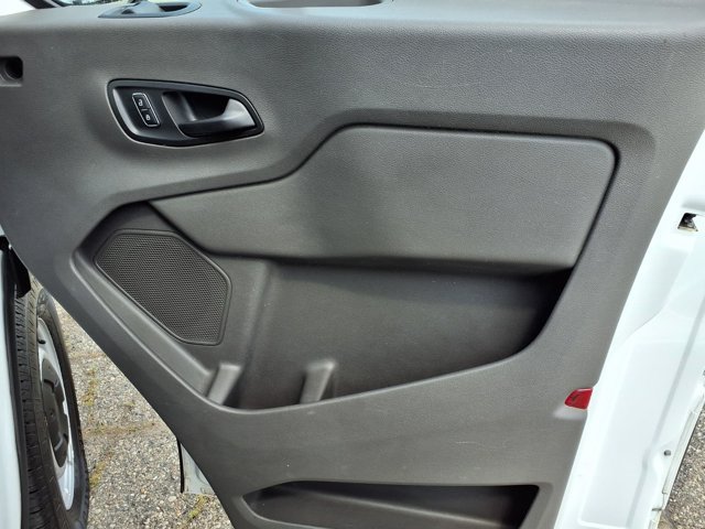 Certified 2022 Ford Transit 250 Medium Roof RWD image 19