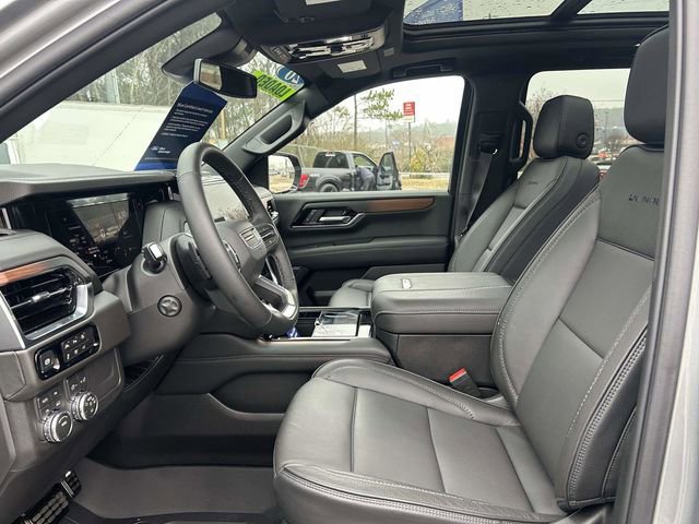 Used 2026 GMC Yukon XL Denali w/ Sun & Power Step Package image 16