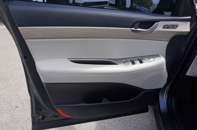 Used 2020 Hyundai Palisade SEL w/ Premium Package FWD image 26