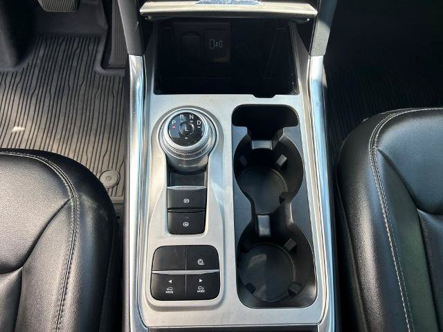 Certified 2022 Ford Explorer XLT w/ Equipment Group 202A RWD image 29