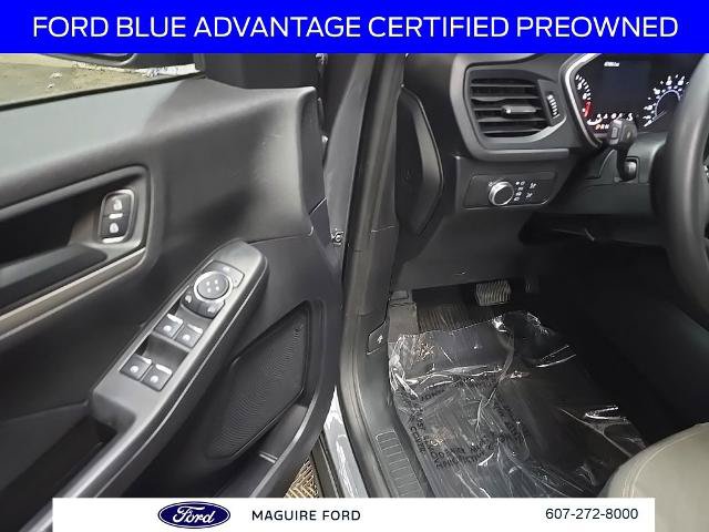 Certified 2022 Ford Escape SE w/ Cold Weather Package AWD/4WD image 31