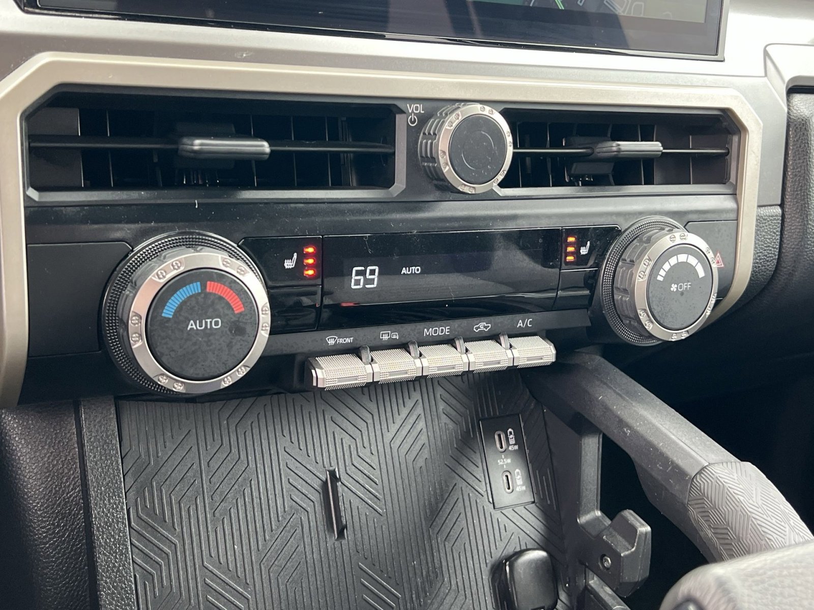 Used 2024 Toyota Tacoma TRD Sport image 21