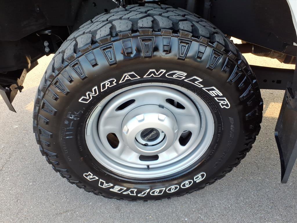 Certified 2024 Ford F250 XL w/ XL Off-Road Package image 9