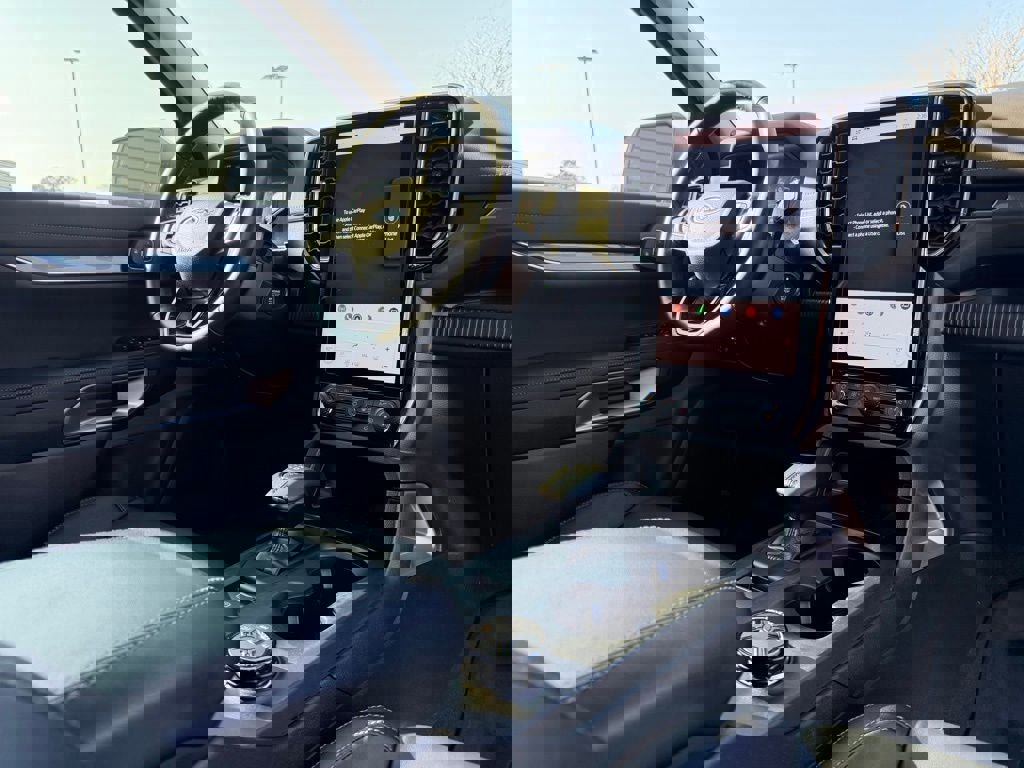 Certified 2024 Ford Ranger Lariat w/ FX4 Off-Road Package image 16