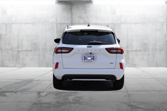 Certified 2023 Ford Escape ST-Line w/ Equipment Group 301A FWD image 6