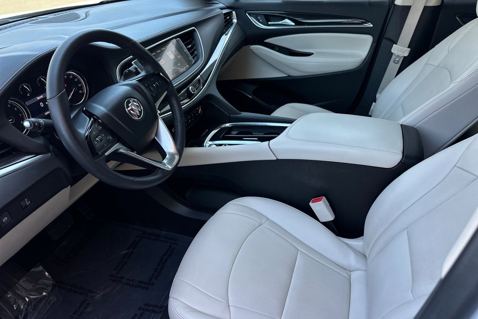 Used 2023 Buick Enclave Essence w/ Experience Buick Package image 9