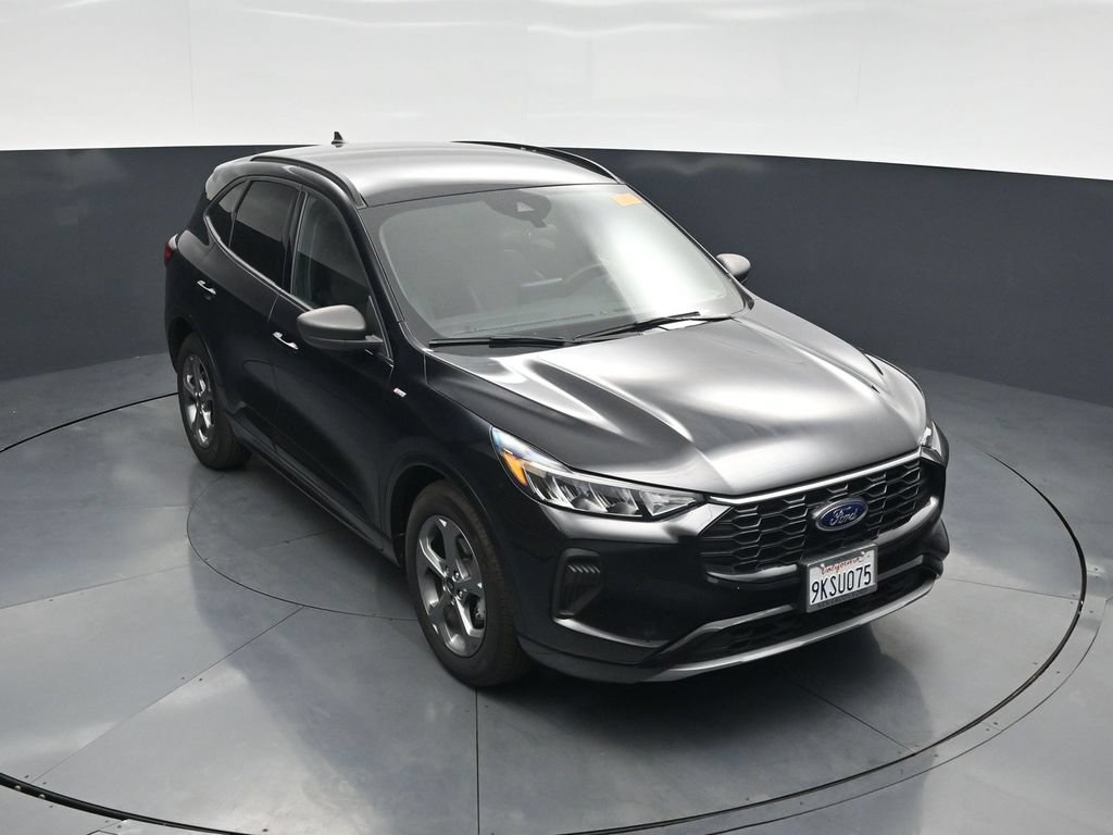 Certified 2023 Ford Escape ST-Line w/ Equipment Group 301A FWD image 39