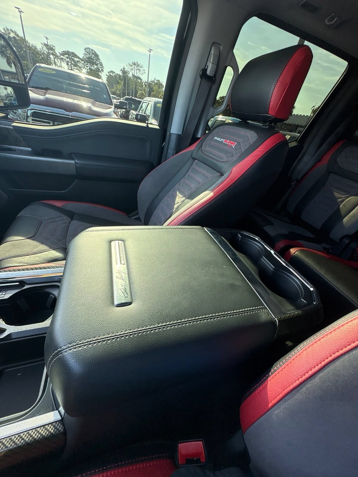 Certified 2024 Ford F250 Lariat w/ Lariat Ultimate Package AWD/4WD image 34