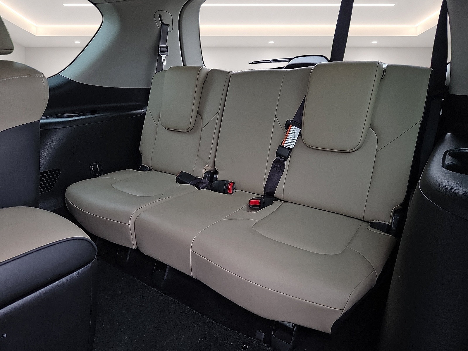 Used 2022 INFINITI QX80 Premium Select w/ Cargo Package AWD/4WD image 10