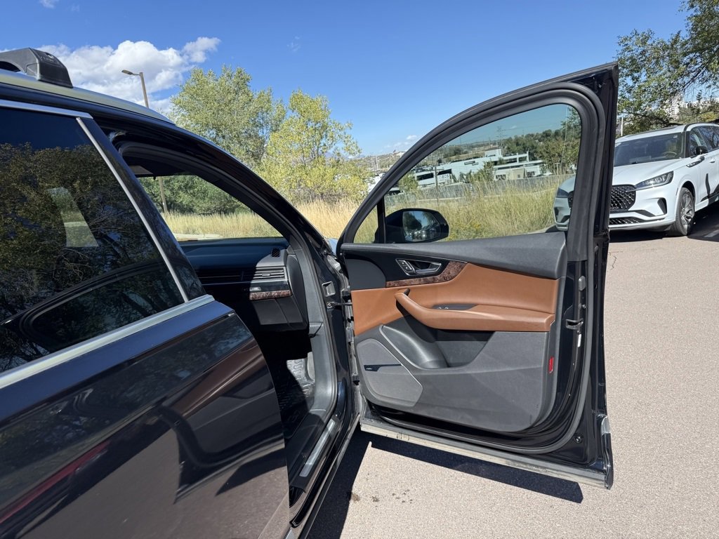 Used 2017 Audi Q7 3.0T Premium Plus image 27