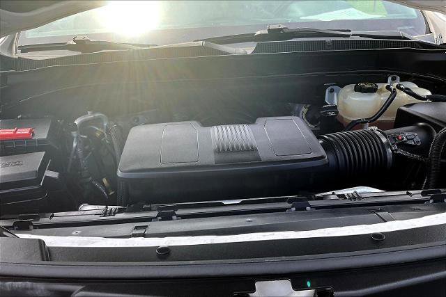 Used 2021 Chevrolet Tahoe Z71 w/ Luxury Package image 38