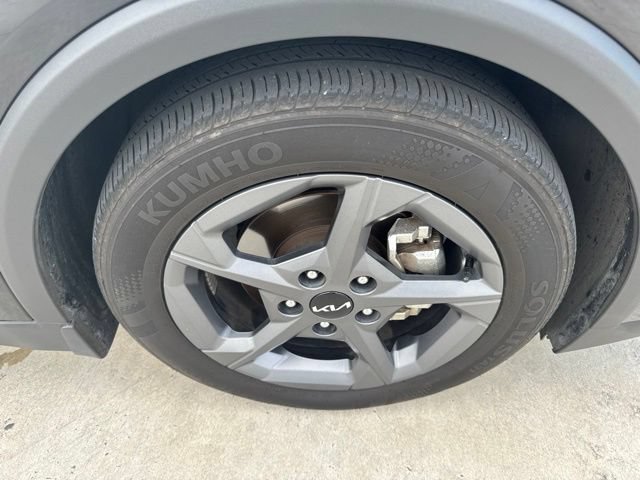 Used 2025 Kia K4 FWD image 21