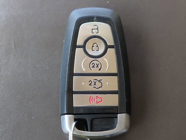 Certified 2020 Ford Explorer Platinum image 30