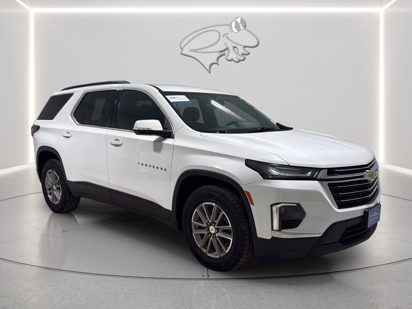 Used 2022 Chevrolet Traverse LT image 8