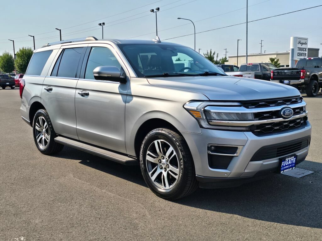 Certified 2024 Ford Expedition Limited AWD/4WD image 4