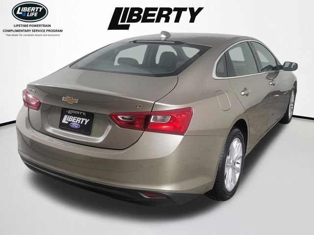 Used 2025 Chevrolet Malibu LT FWD image 3