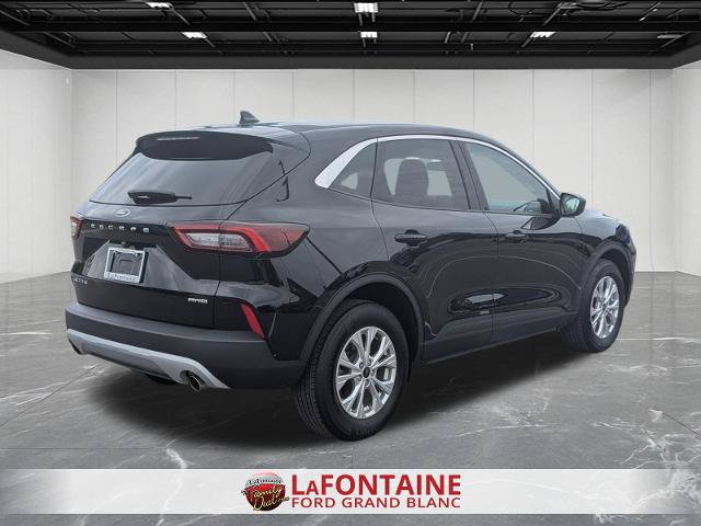 Certified 2023 Ford Escape Active AWD/4WD image 5