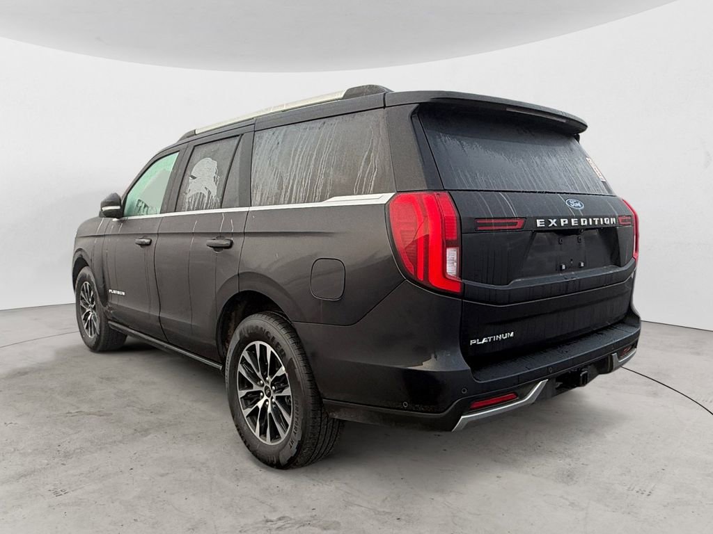 Certified 2025 Ford Expedition Platinum image 3