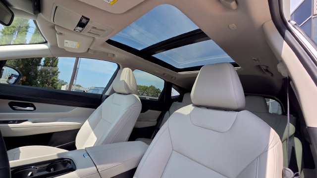 Used 2025 Nissan Murano SL AWD/4WD image 13