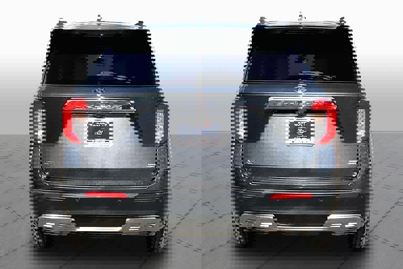 Certified 2020 Ford Explorer XLT w/ Equipment Group 202A RWD image 2