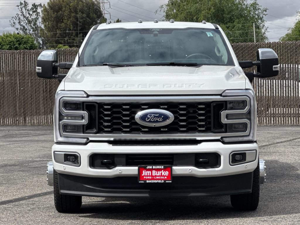 Certified 2026 Ford F350 Platinum w/ Platinum Plus Package AWD/4WD image 8