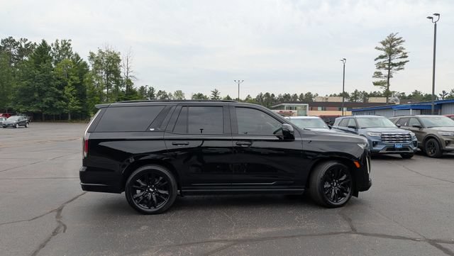 Used 2024 Cadillac Escalade Sport Platinum w/ Heavy-Duty Trailer Package AWD/4WD image 8