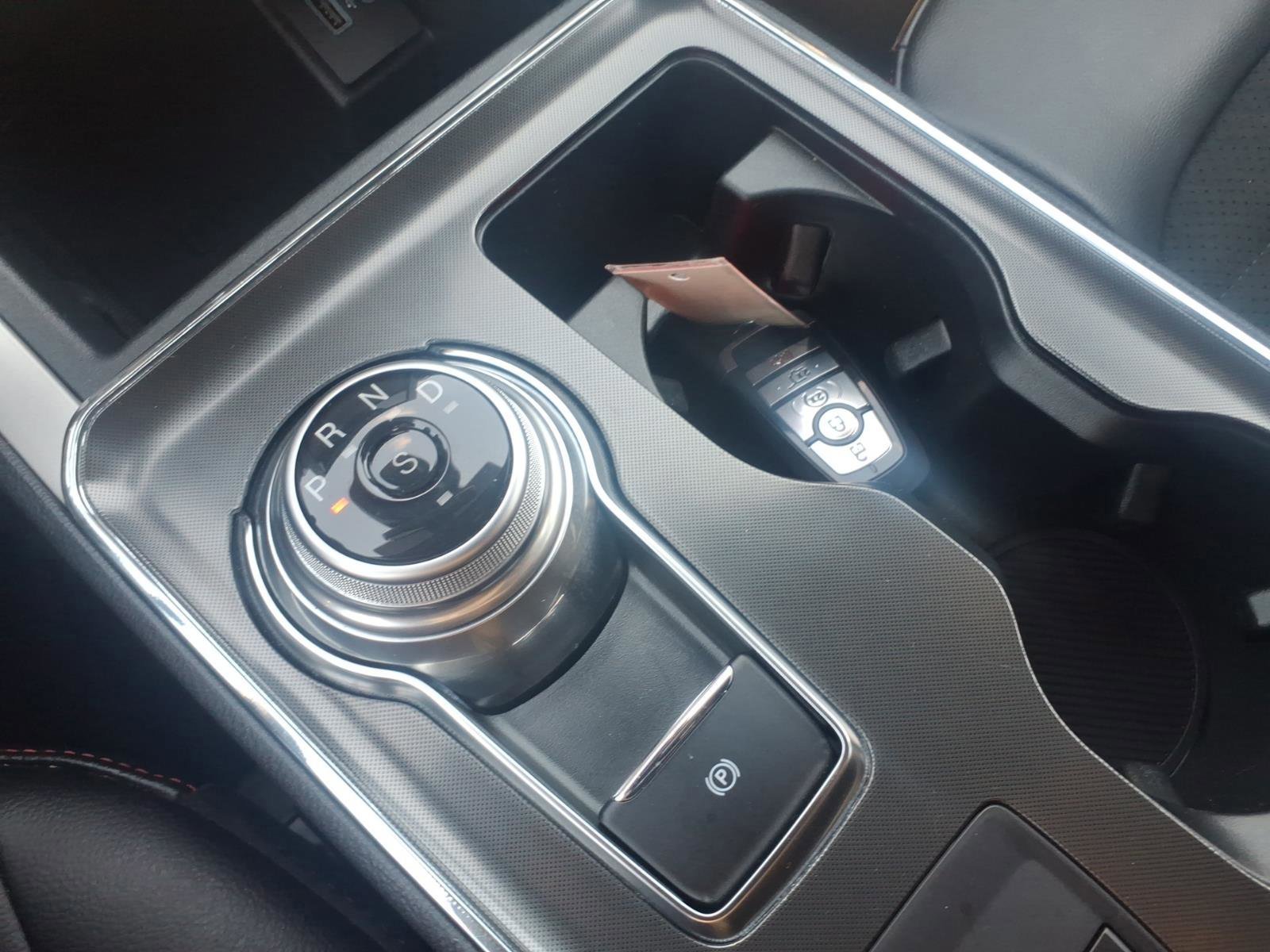 Certified 2024 Ford Edge ST-Line image 20