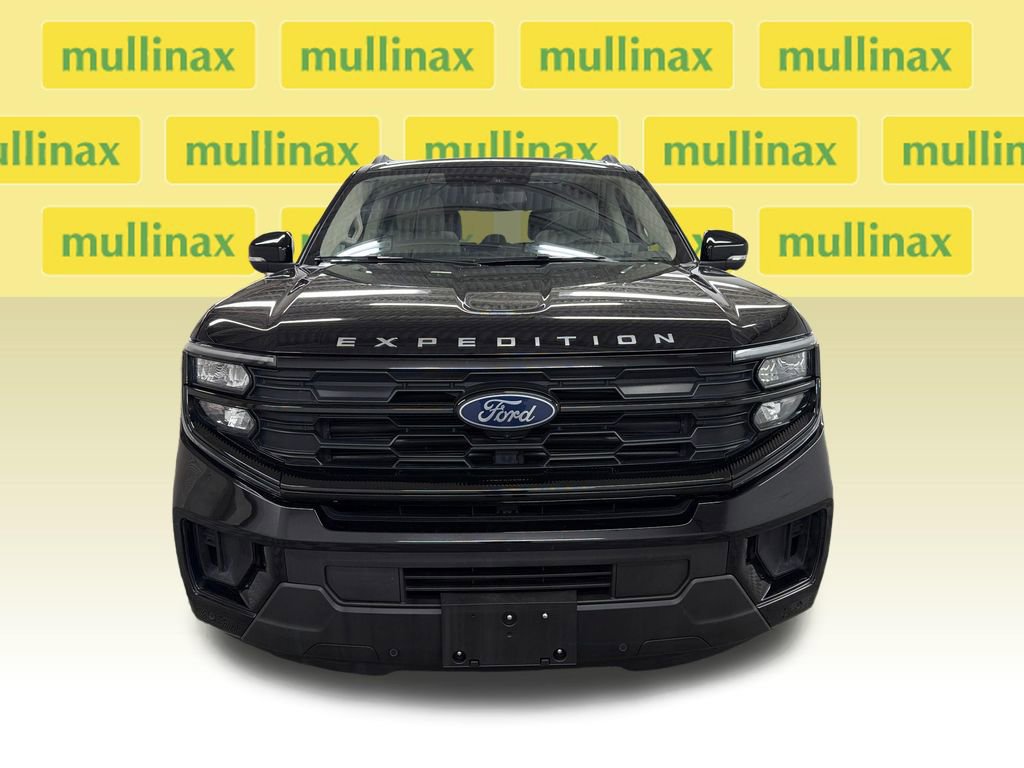 Certified 2025 Ford Expedition Active RWD image 16