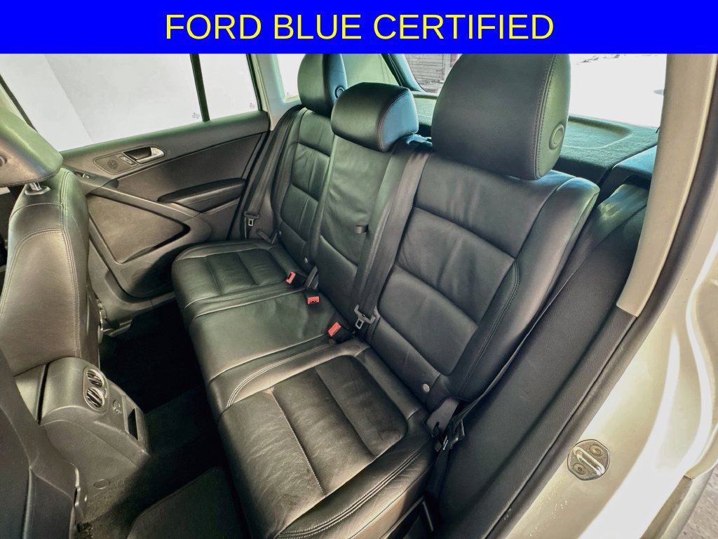 Used 2017 Volkswagen Tiguan Sport FWD image 28