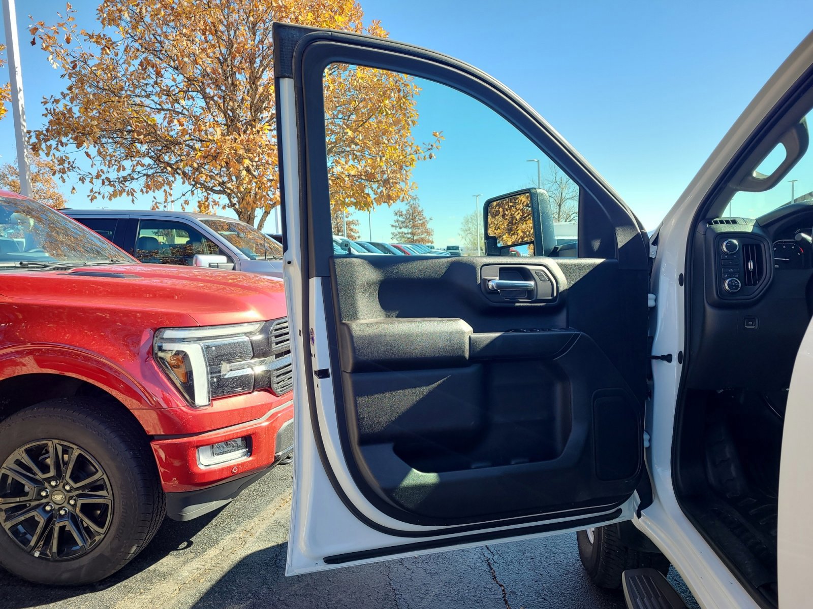 Used 2023 GMC Sierra 3500 Pro w/ Gooseneck/5TH Wheel Package image 13