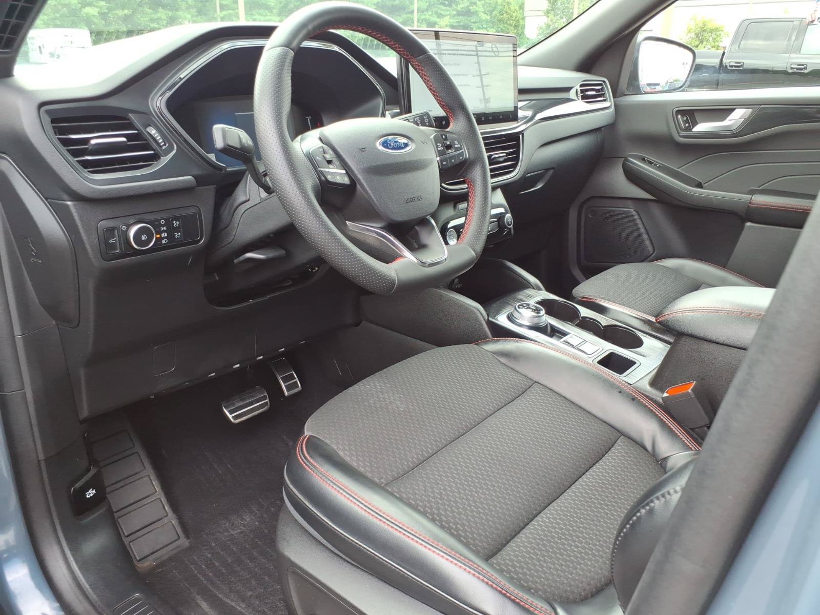 Certified 2023 Ford Escape ST-Line Select w/ Tech Pack #1 AWD/4WD image 12