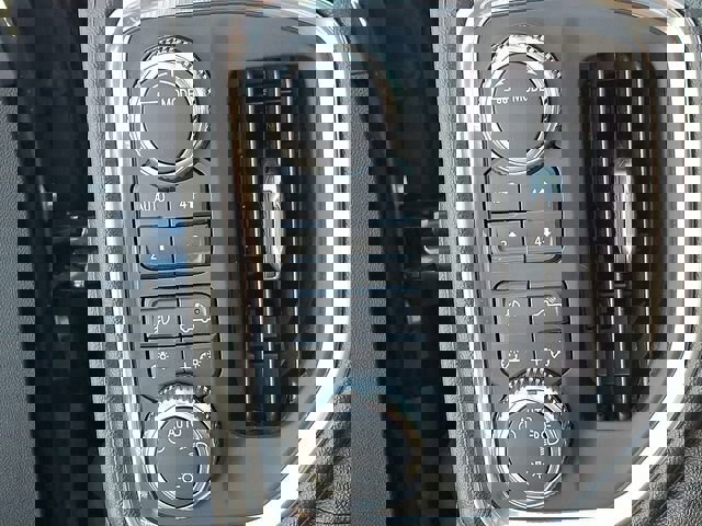 Used 2021 GMC Sierra 1500 Elevation image 24