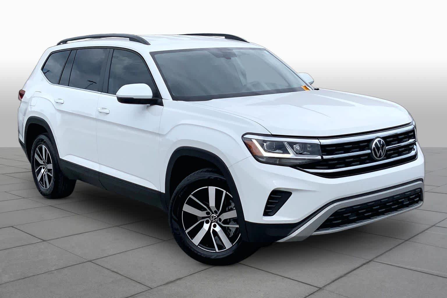 Used 2022 Volkswagen Atlas SE FWD image 3