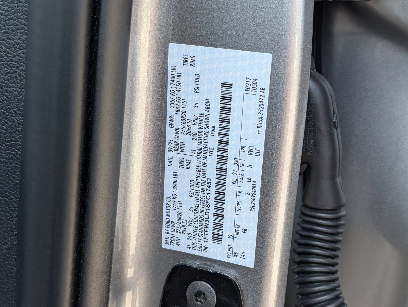 Certified 2025 Ford F150 XLT w/ Equipment Group 302A MID AWD/4WD image 15