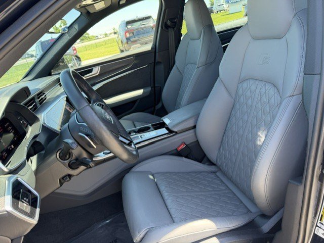 Used 2025 Audi S6 Premium Plus w/ Premium Plus Package AWD/4WD image 13