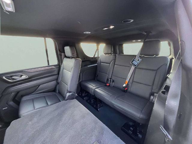 Used 2022 Chevrolet Suburban Z71 w/ Z71 Off-Road Package image 18