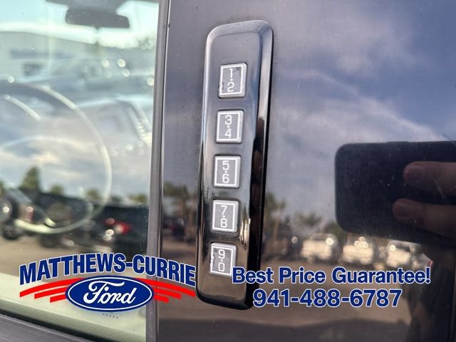 Certified 2018 Ford F150 XLT RWD image 9