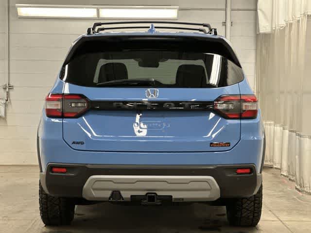 Used 2023 Honda Pilot TrailSport image 4