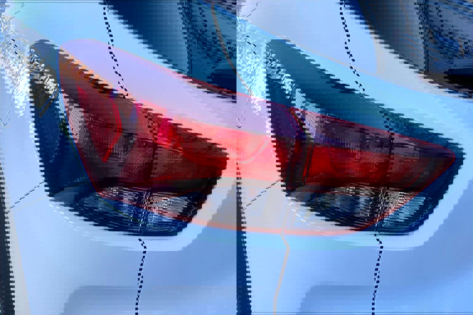 Used 2021 Chevrolet TrailBlazer LS image 30