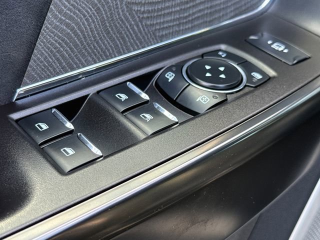 Certified 2024 Ford F250 Platinum w/ FX4 Off-Road Package image 21