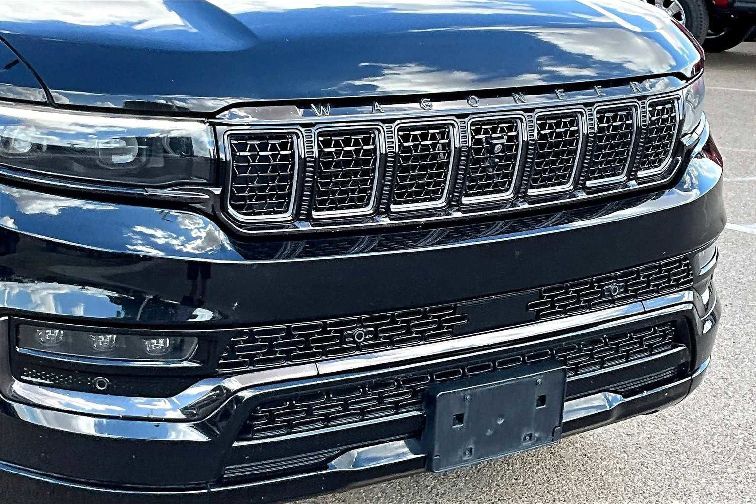 Used 2022 Jeep Grand Wagoneer Series II image 28