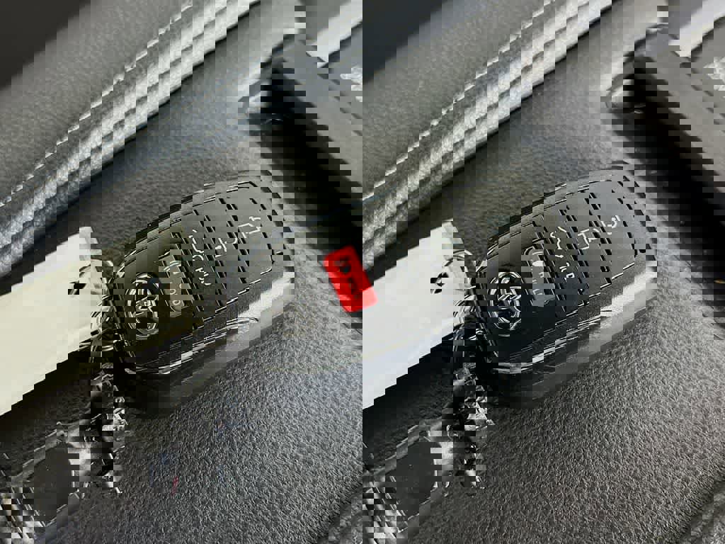 Used 2024 Toyota Grand Highlander XLE image 25