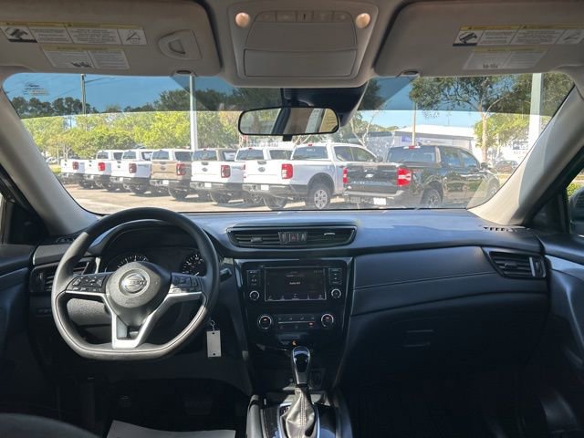 Used 2020 Nissan Rogue S FWD image 16