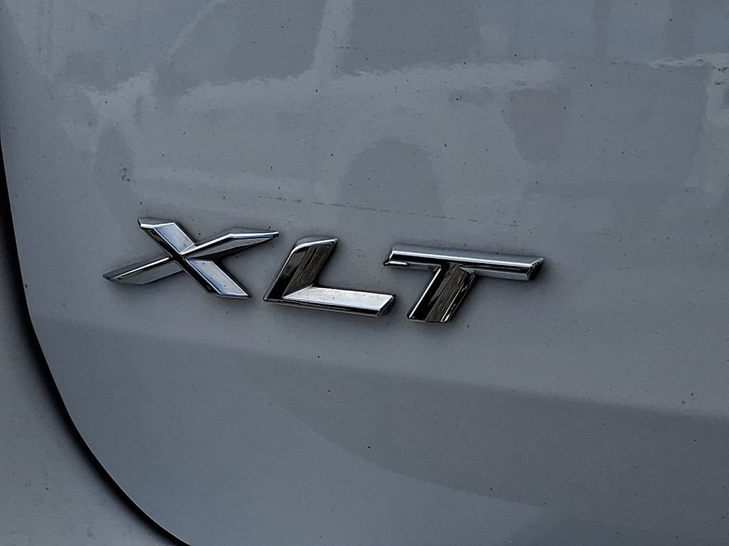 Certified 2024 Ford Explorer XLT AWD/4WD image 30