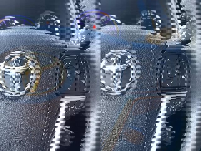 Used 2018 Toyota Highlander Limited image 34